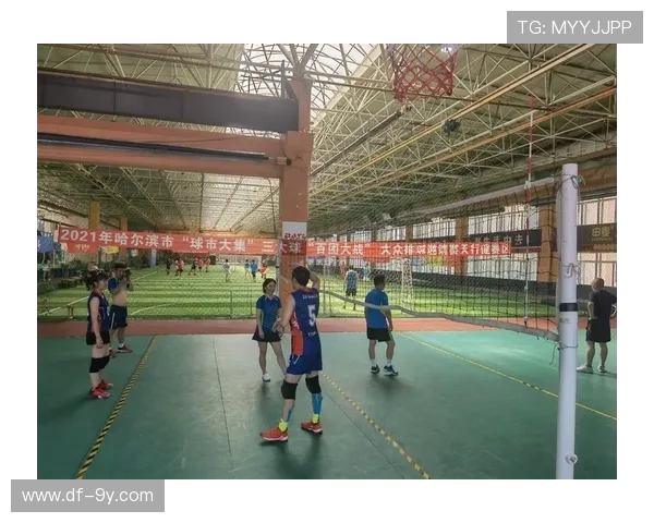 伊宁花式足球展现青春活力推动全民健身与城市体育文化融合发展