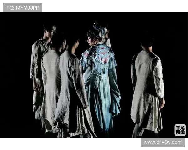 围绕南华足球创始人贡献与时代影响的深度叙事探索全景呈现历史脉络